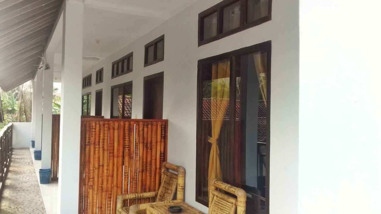 Lilypad Guest House Kuta  Eksteriør billede